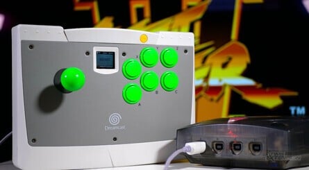 Review: 8BitMods VMU Pro 17