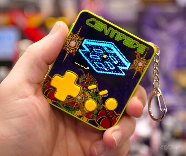 Review: HyperMegaTech Super Micro Keychains - Fairly Fun, But Fundementally Flawed 7