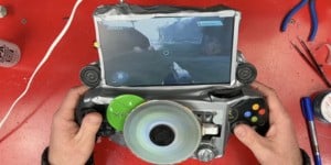 Next Article: Random: The Xbox Is The Least Likely Candidate For A Portable Mod, But This Guy Did It Anyway