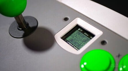 Review: 8BitMods VMU Pro 18