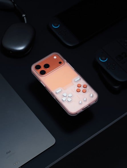 The GameBaby iPhone Is Getting An Upgraded Transparent Edition With Extra Buttons 2