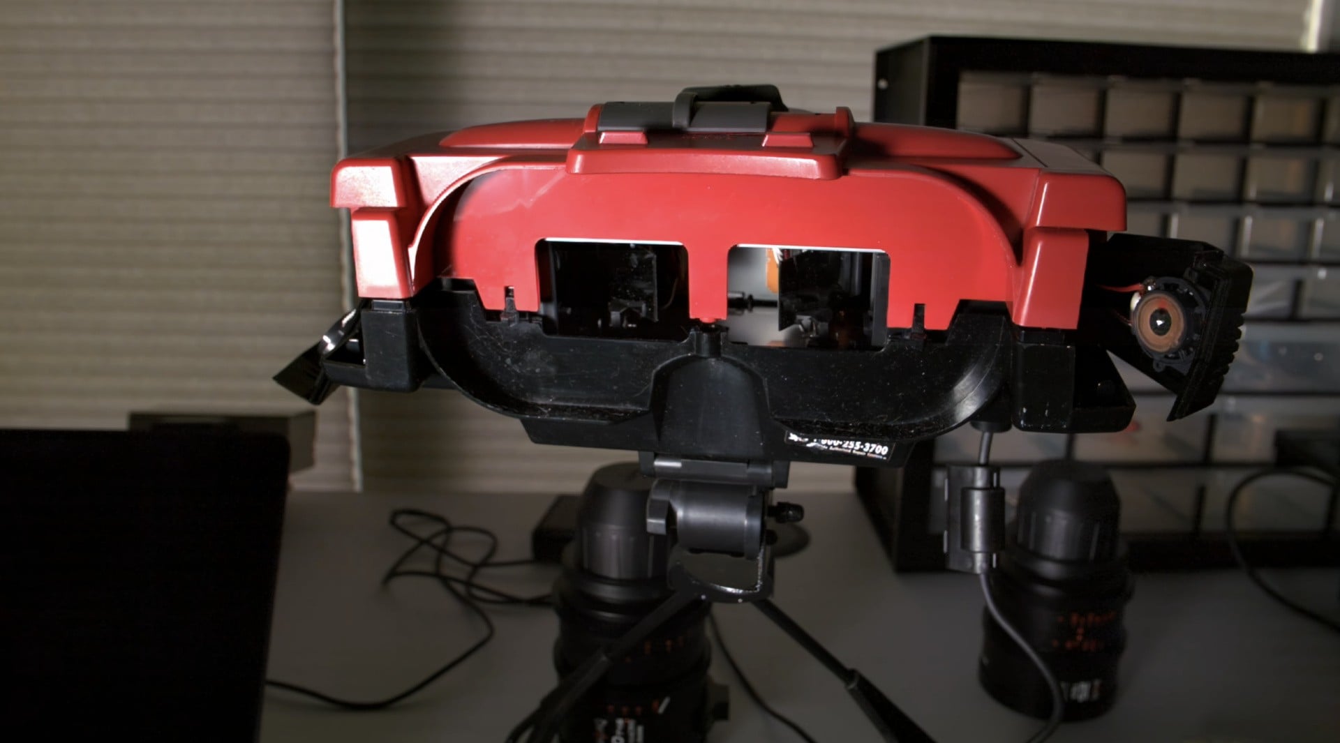 How the Nintendo Virtual Boy Created 3D Images: Behind the Technology With The Slow Mo Guys - Nintendo News Article