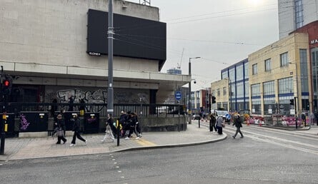 CeX in 2009 (left). The store was below ground level, despite what the signage might suggest. The same location in 2026 (right).