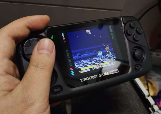 Check Out The Game Gear-Inspired Z-Pocket Game Bubble