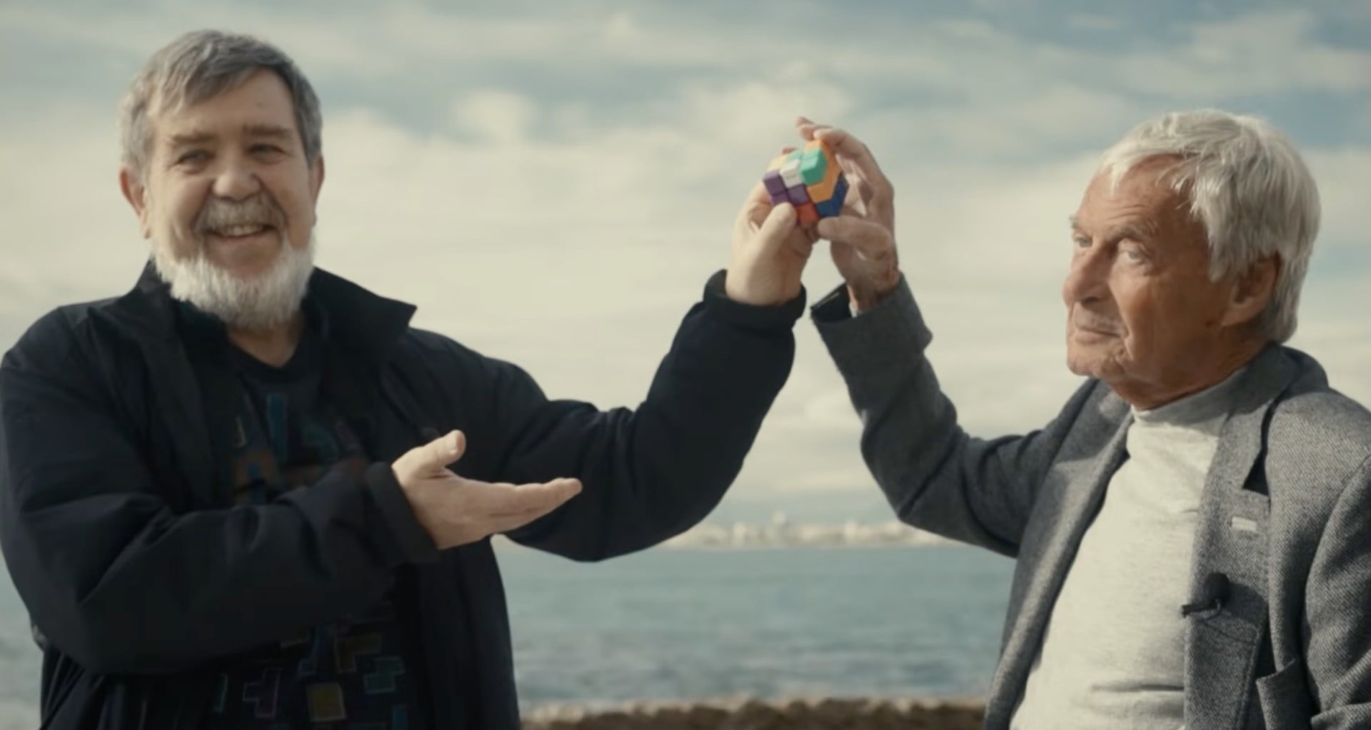 "Probably The Best Puzzle In The World" - When The Man Who Made Tetris Met The Creator Of The Rubik's Cube