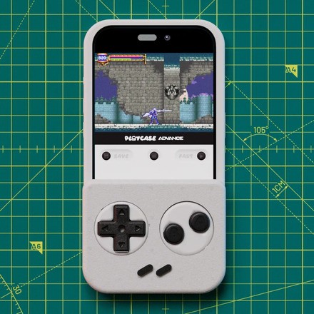 PlayCase Turns Your iPhone Into A Proper Portable Game Console 1