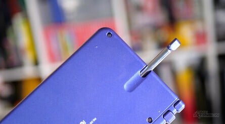 Review: Anbernic RG DS Plus 11