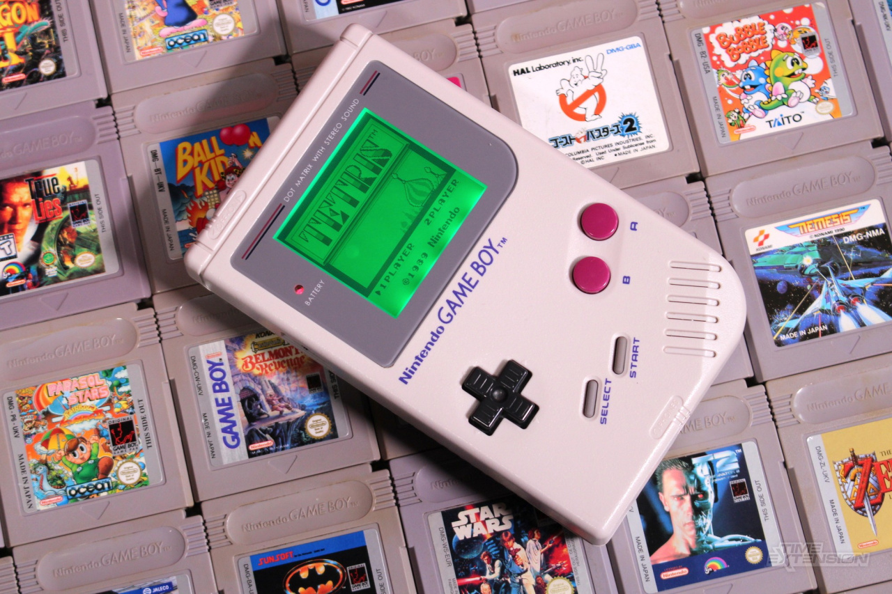 Nintendo Gameboy Light  retro vibes and nostalgia - all on