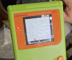 "I'm Back With More Dumb Game Boy Camera BS" - This Guy Used The Game Boy Camera To Take A Picture Of Jupiter