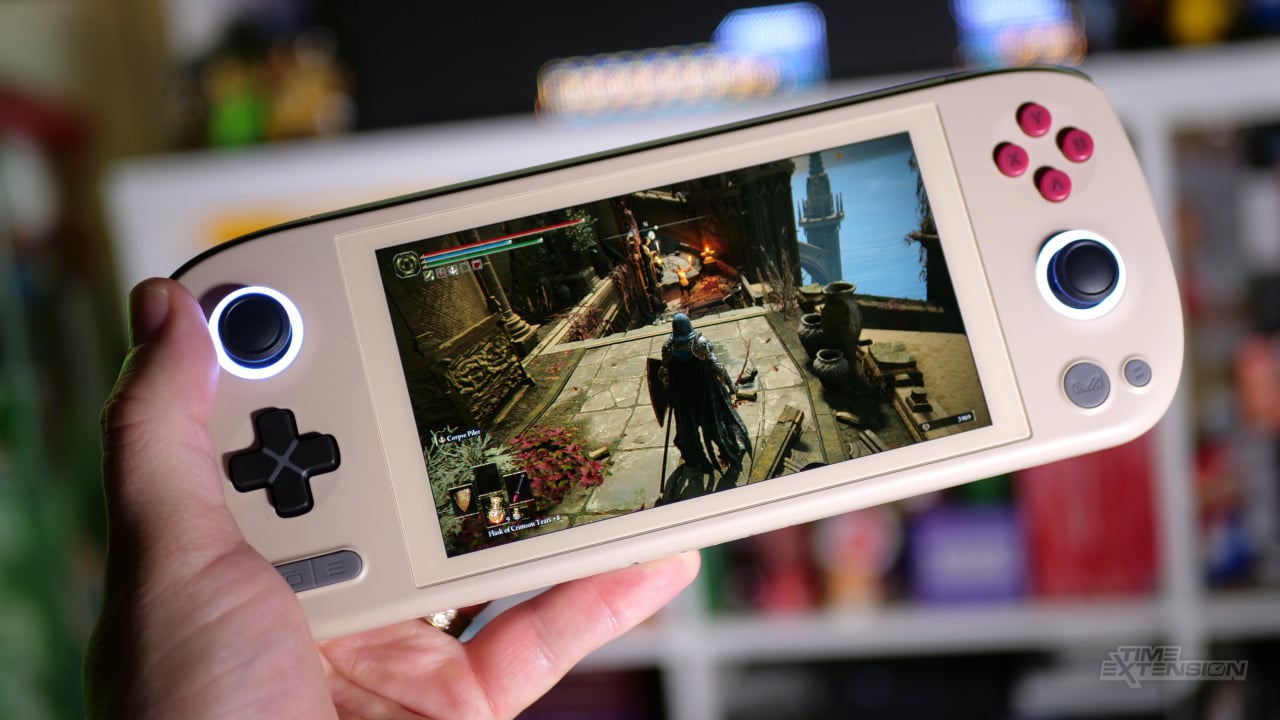 Aya Neo Pro Review: This Switch-Like Handheld Gaming PC Is Superb