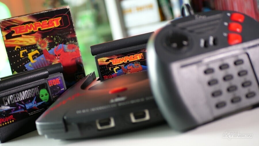 Atari Jaguar Tempest and Controller