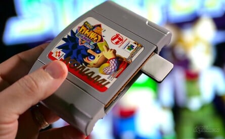 The Analogue 3D comes with two foam cartridge cleaners. The amount of dirt that was present on some of the carts I tested was enough to make me blush – and all of my games are stored in their original boxes!