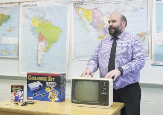 This Teacher Challenged His Students To Hook Up An NES To An Old TV