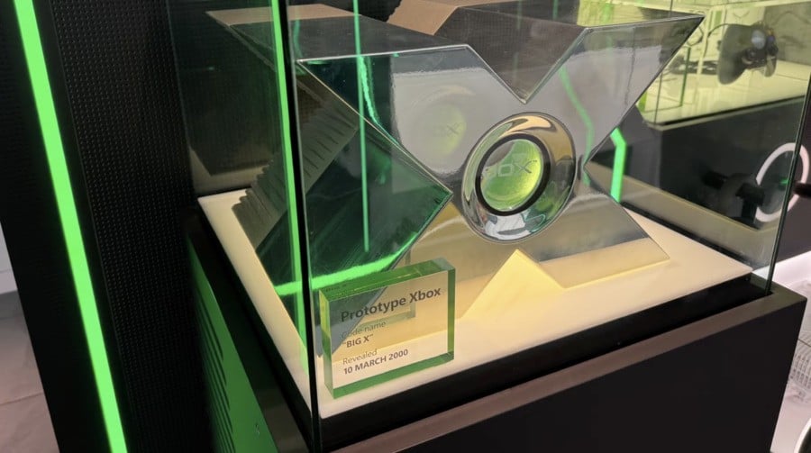 Someone Built The Famous Xbox Prototype From Solid Aluminium, And It Actually Works 2