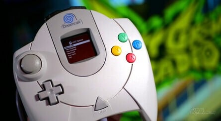 Review: 8BitMods VMU Pro 15