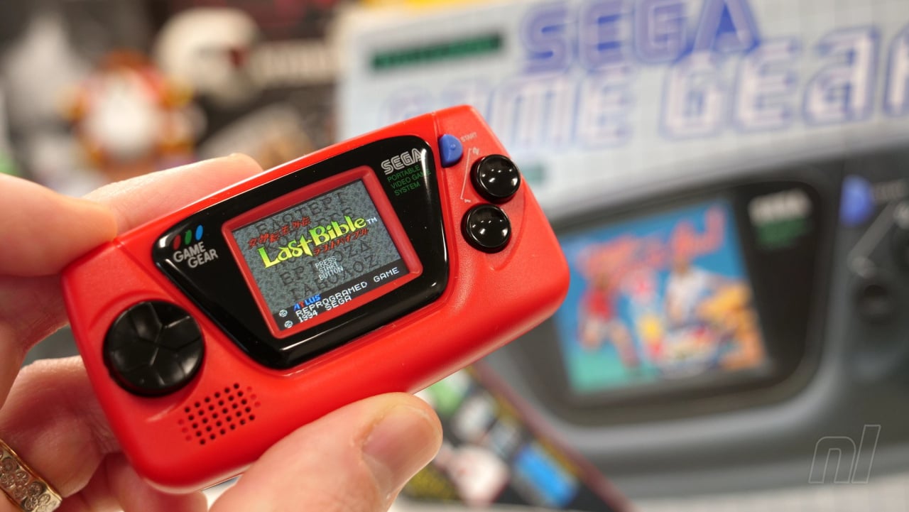 Sega Game Gear Micro Gaming Portable comes with 4 built-in games
