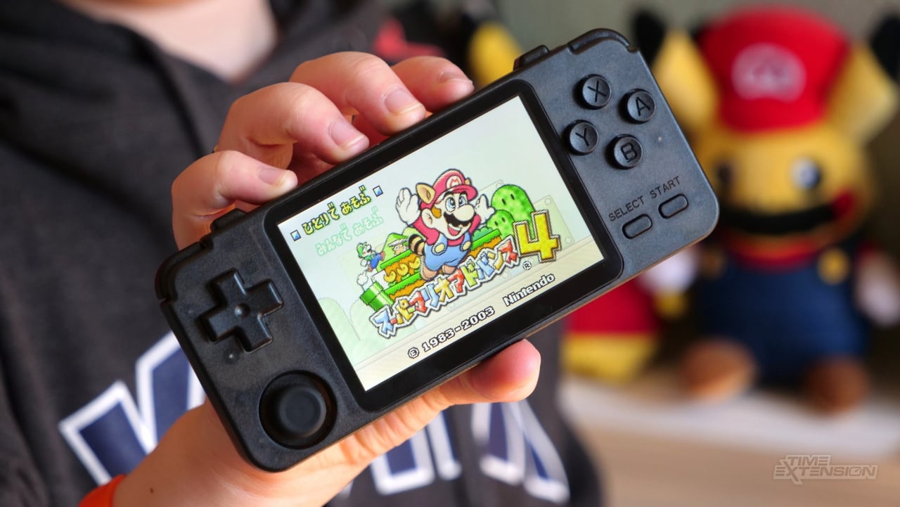 Super Pocket is the Perfect $59 Retro Handheld For Gamers Who Don't Want to  Deal With ROMs