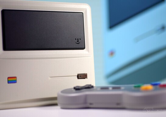 AYANEO Retro Mini PC AM01 - The Cutest PC Ever? Quite Possibly