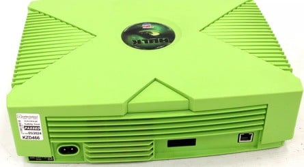 This Incredibly Rare Hulk Xbox Could Fetch Up To $11,000 4