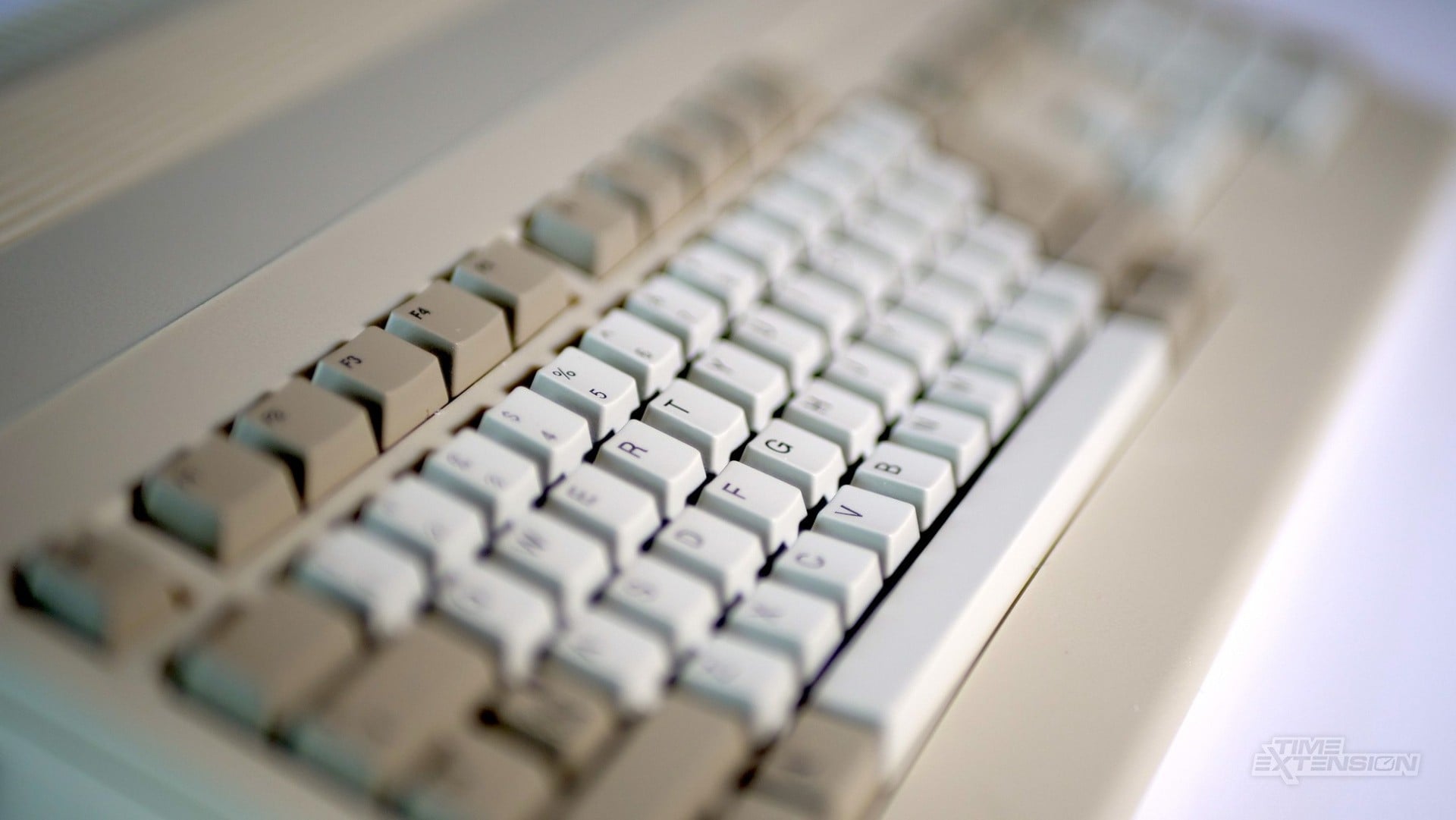 Commodore Meets Amiga Owner: Christian Simpson Travels to Italy to Discuss Amiga IP - Nintendo News Article