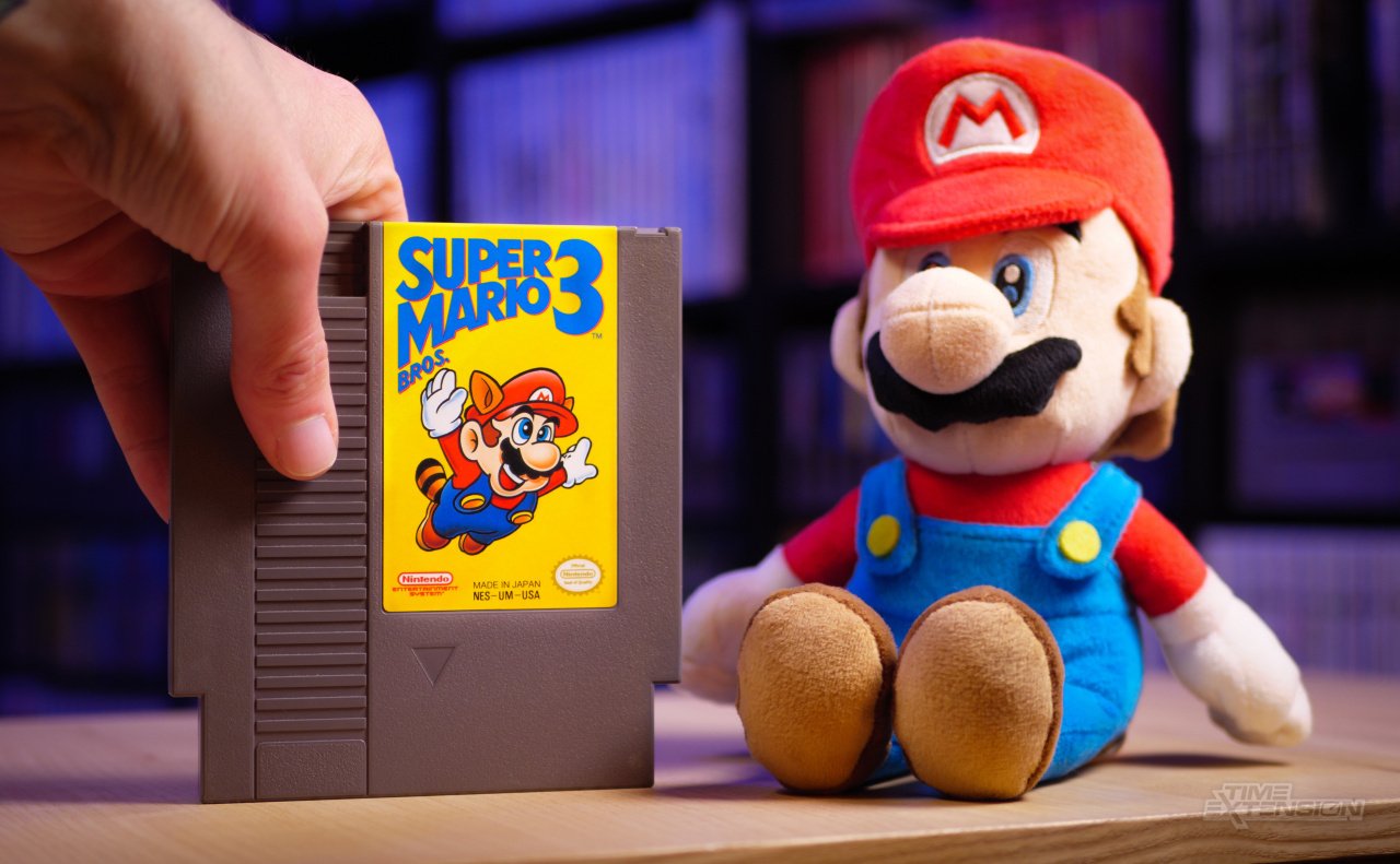 Nintendo with super store mario 3