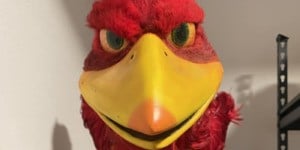 Previous Article: This Kazooie Puppet Is Pure Nightmare Fuel, But It Just Sold For More Than $2,000