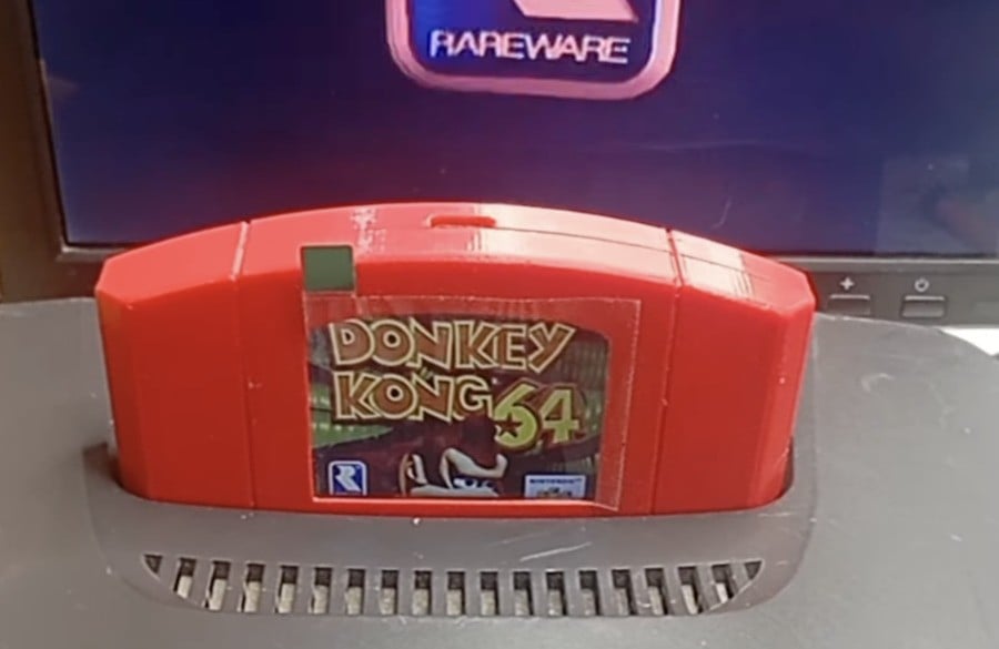 This N64 Flash Cart Has A Built-In Screen That Shows Which Game Is Running 3