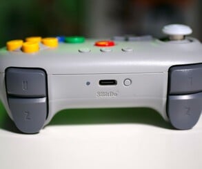 Hands On: 8BitDo 64 Bluetooth Controller – Now With Extra N64 Energy 6