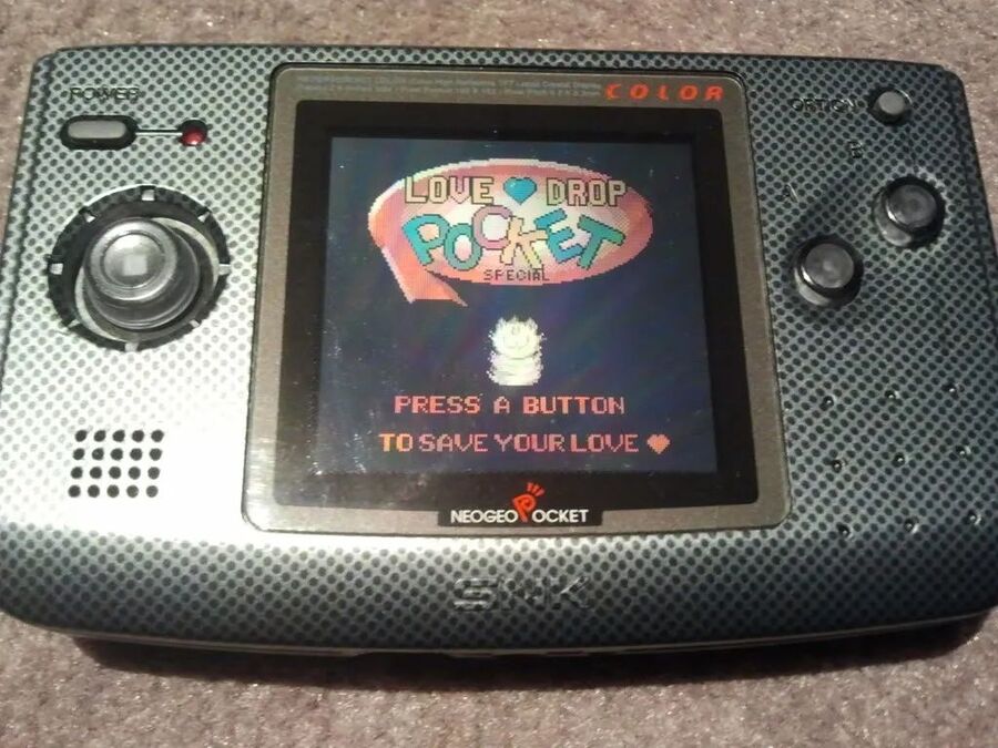 Random: This Guy Liked A Girl So Much He Modded A Neo Geo Pocket Game To Ask Her Out 1