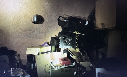The police raid on Walker's flat reveals boxes for the Xbox 360, PS2, PS3, Dreamcast and Nintendo 64. There are also broken systems all over the place, including a gutted 360