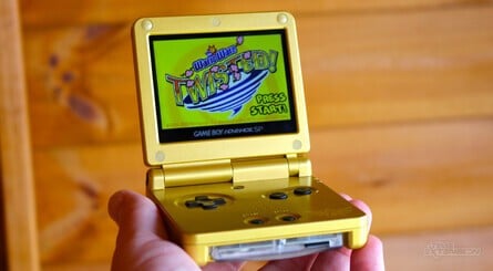 Review: EverDrive GBA Pro - Praise The Sun! 7