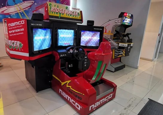 This "Phantom" 3-Screen Ridge Racer Could Be Playable Under Emulation Soon