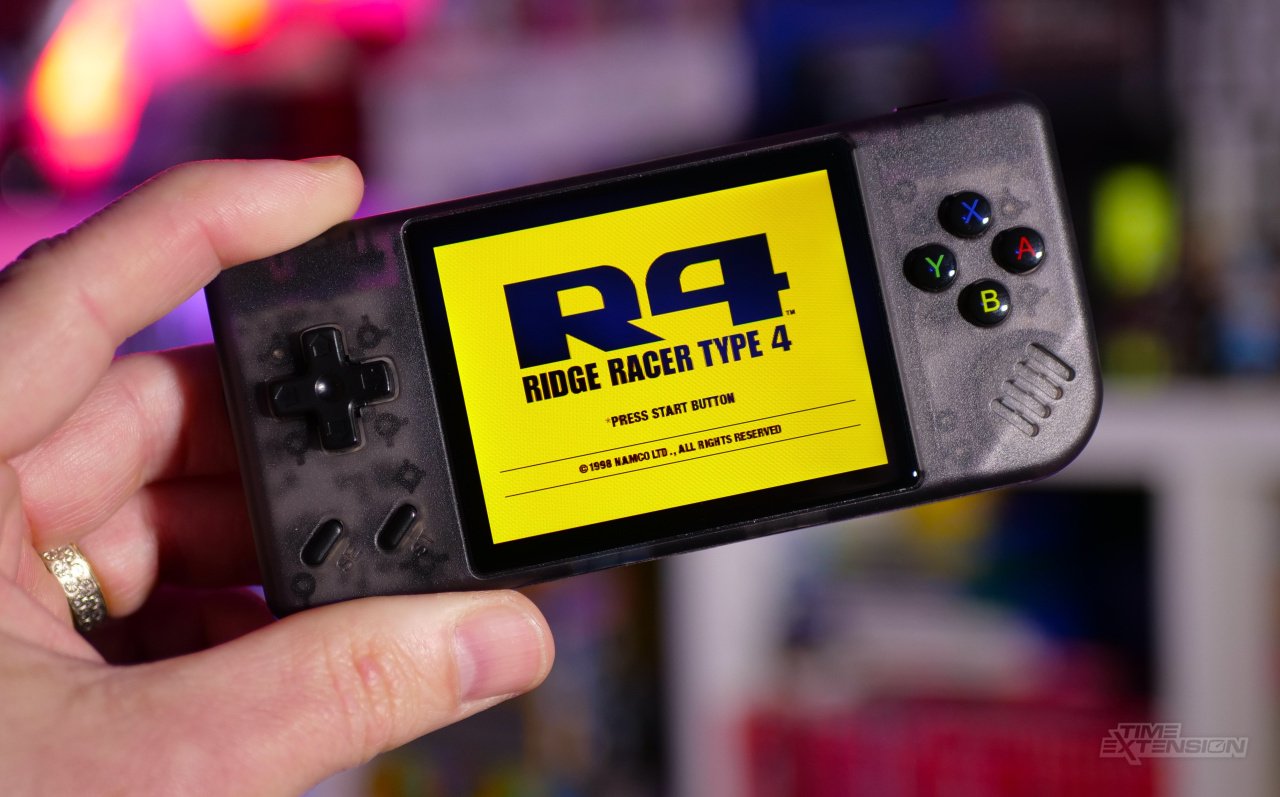 Review: Anbernic RG28XX - A Delightfully Dinky Emulation