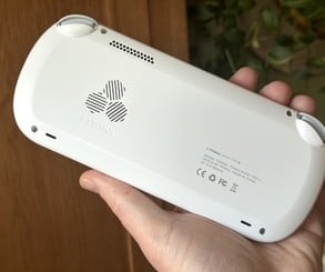 Review: TrimUI Smart Pro S - A Massive Improvement Over The Original 1