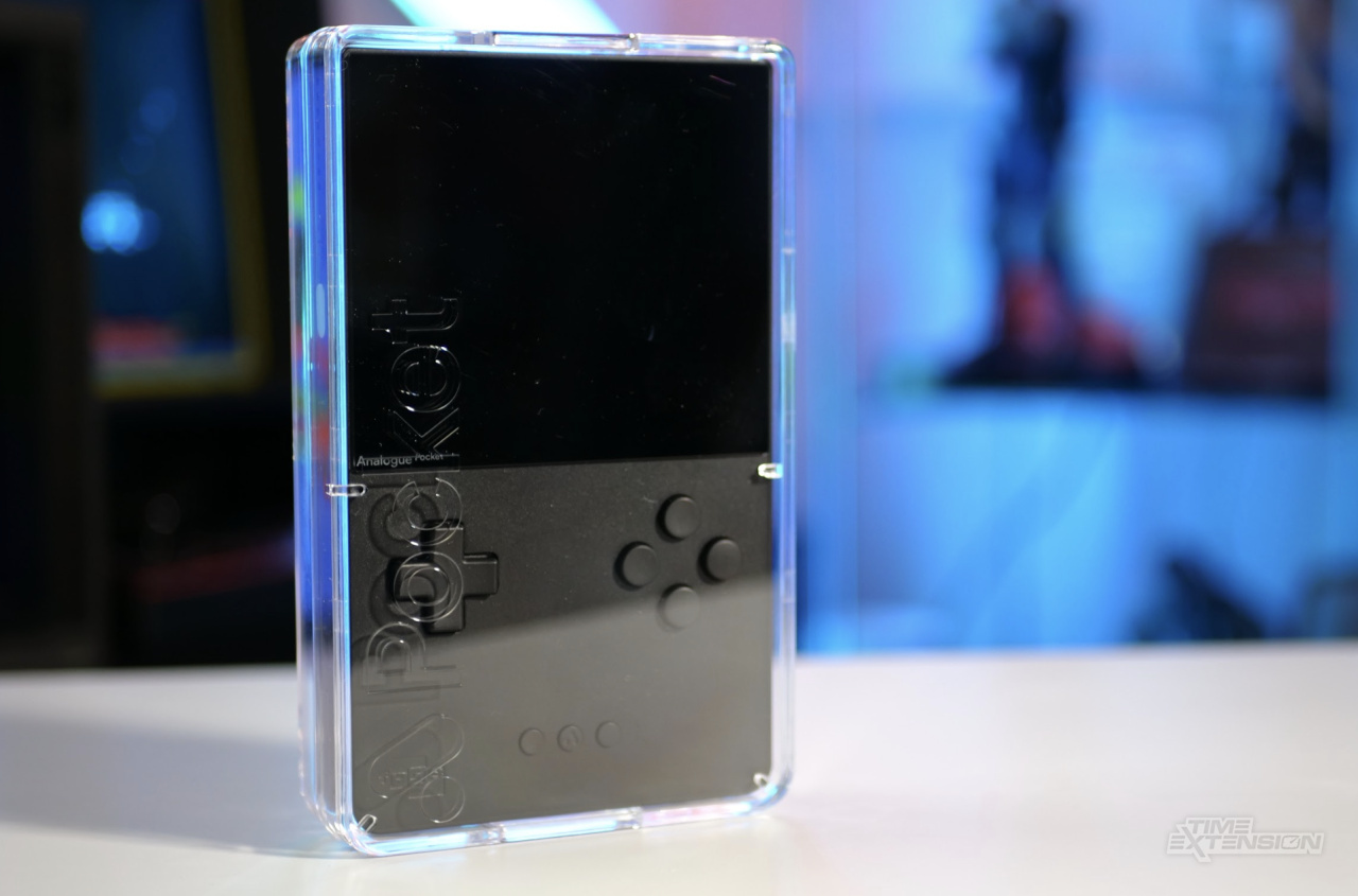 analogue pocket クリア Analogue Pocketの限定クリアバージョンが出るってよ^^; - smogbom